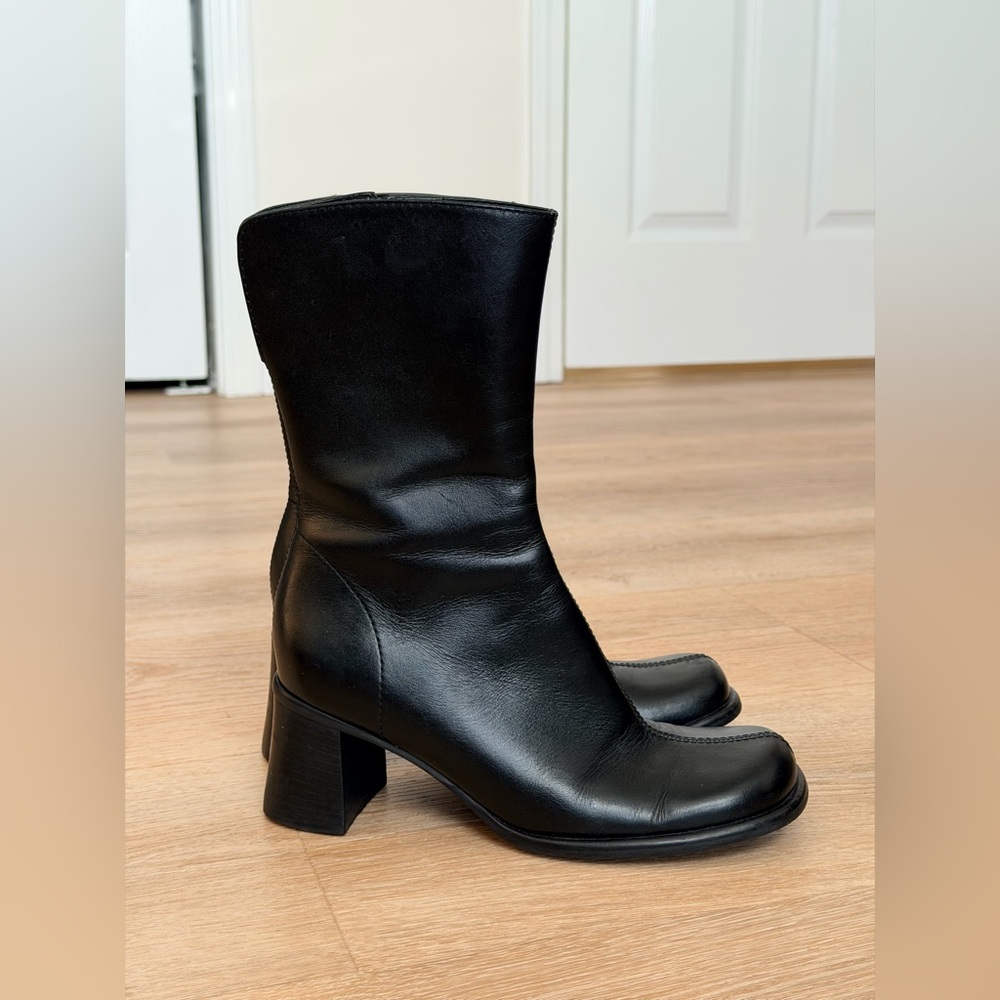 ULTRA RARE Vintage 90s Y2K Steve Madden Backster Leather Square Toe Boots 6.5